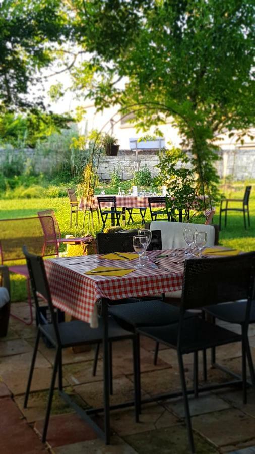 L'Auberge Meilhannaise Eksteriør bilde